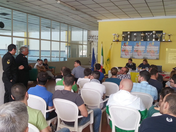 Convegno-sulla-giornata-dei-bagnini-guardia-costiera-2.jpg