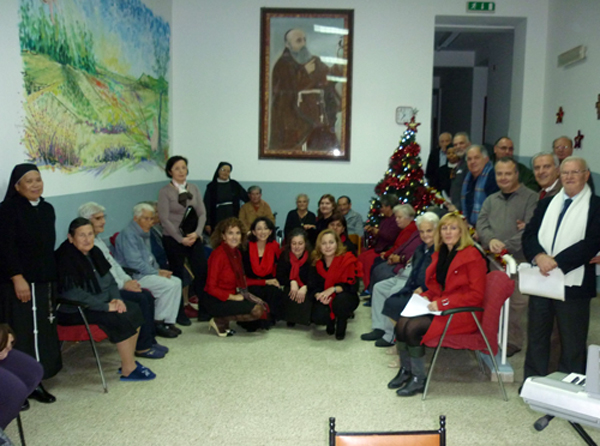 Lamezia: Concerto del coro polifonico per i pazienti dell'ospedale