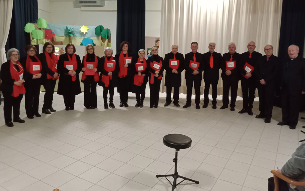 Lamezia, concerto del Coro Polifonico “La Corale” di Feroleto nella Casa di Riposo comunale