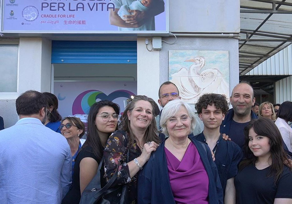 Culla-per-la-vita-2_a7fb6.jpg