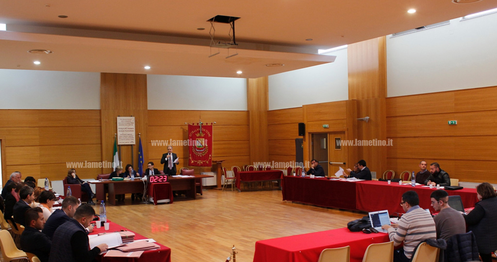 Lamezia, consiglio comunale: approvato regolamento su rifiuti urbani 