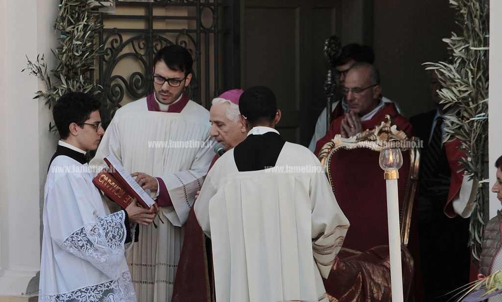 Lamezia, Vescovo Cantafora: Domenica delle Palme, ultimi fatti di cronaca come stazioni di Via Crucis