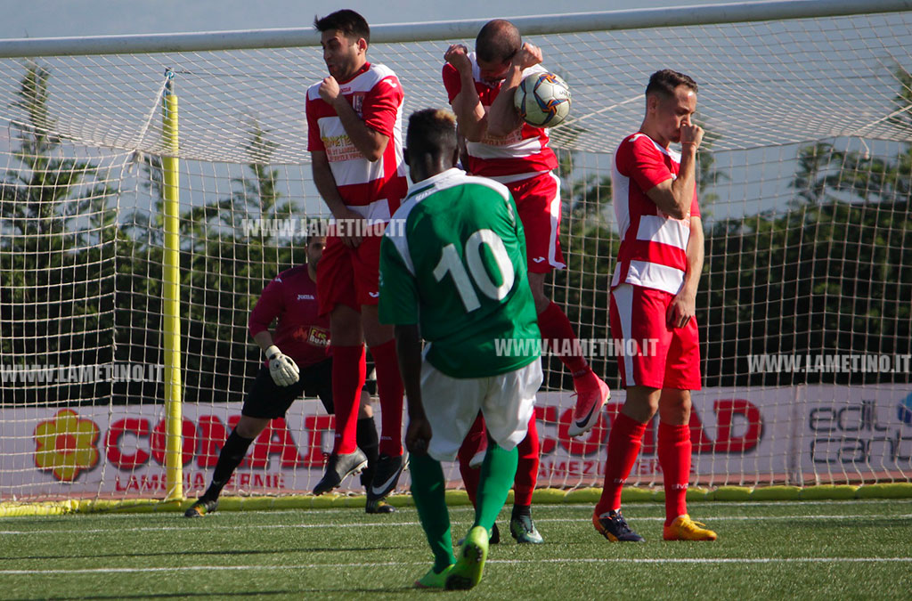 Il Fronti continua a sperare: 2-1 all’Aprigliano