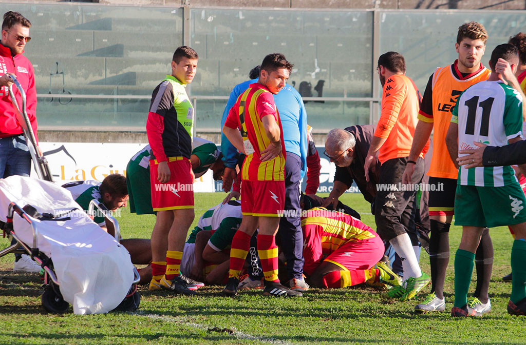 Lamezia, grave infortunio nel derby per il giovane calciatore del Sambiase Vescio