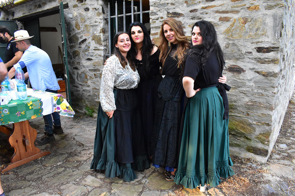 DSC_0054_8ad9f.jpg