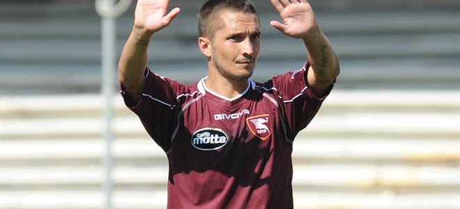 Calcio: Calciatore Mounard denuncia a Procura Federale presunta combine tra Salernitana e Gavorrano