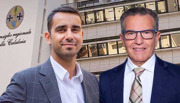 Regione, consiglieri M5s: "Rinunciamo a vitalizi"