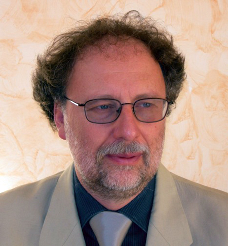 Lamezia: Al Sabato del Villaggio incontro con l'astrofisico De Bernardis