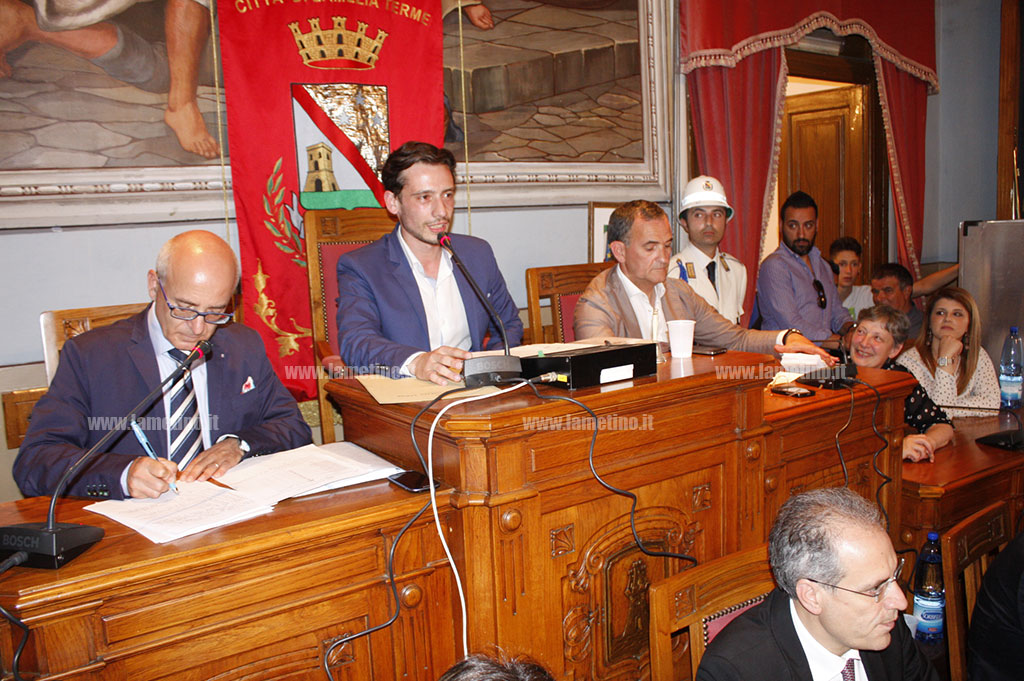 Lamezia: De Sarro presidente, reazioni