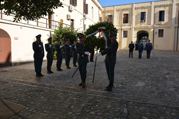 Calabria: Gdf celebra 240 anni da fondazione, in ultimi mesi scoperti finanziamenti illeciti per 87 milioni 