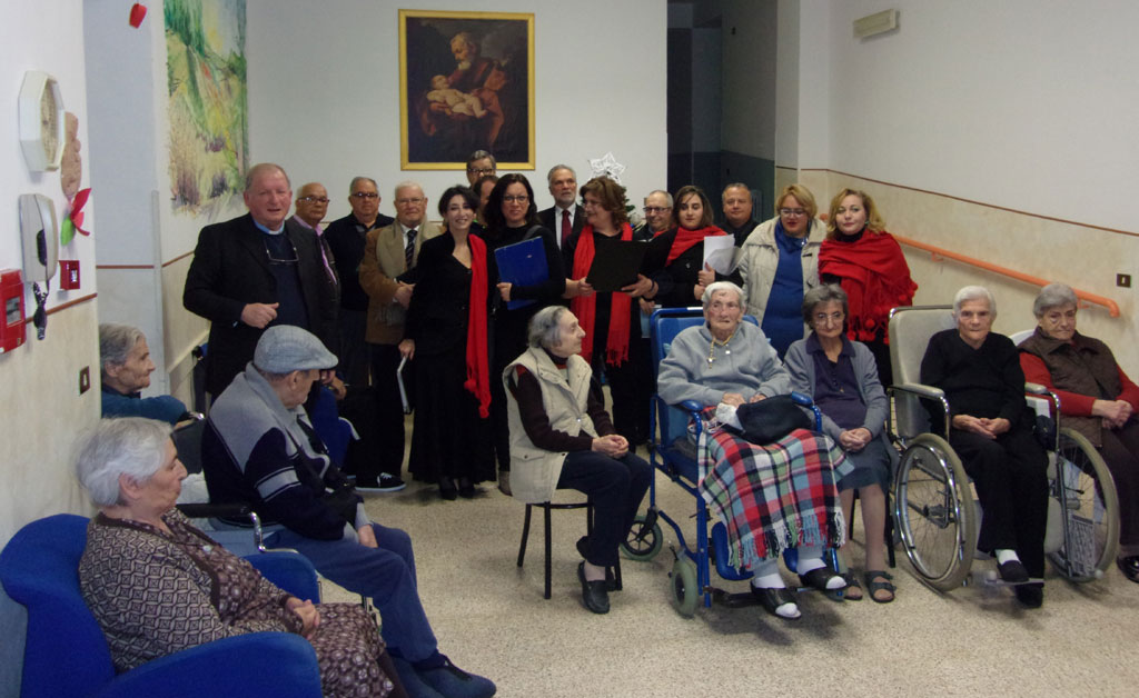 Lamezia, il Recital "Cristo è risorto" nelle case di riposo
