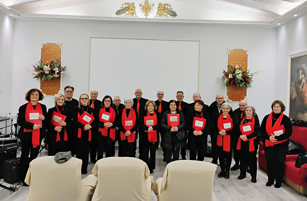 Diocesi-Lamezia-Terme-Coro-Poliffonico-La-Corale-Feroleto-Antico-21_ae350.jpg