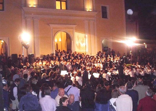 Lamezia, cori uniti e canto polifonico in omaggio a Sant’Antonio di Padova