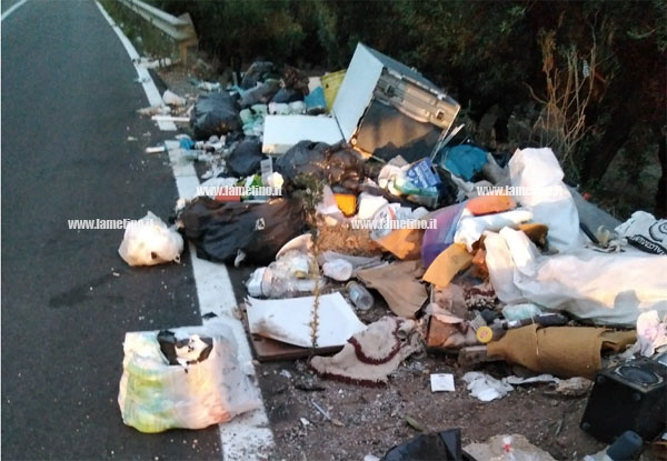 Discarica_-san-sidero_2018_2.jpg
