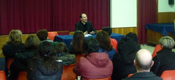 Lamezia, lezione magistrale di Don Aldo Figliuzzi sul “Amoris laetitia”