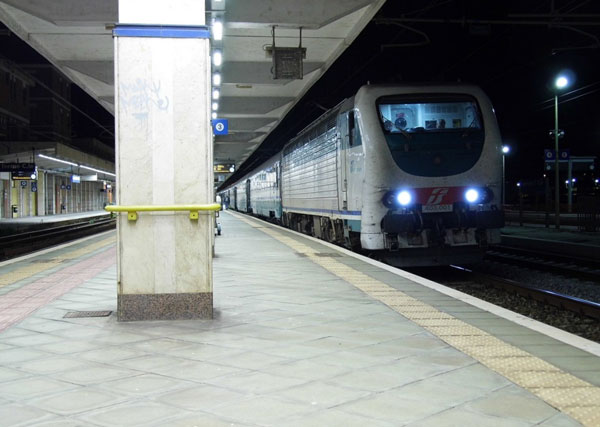 Galati (Associazione Ferrovie in Calabria): Intercity Notte Torino-Reggio, dopo 4 anni ancora nessuna fermata a Bologna