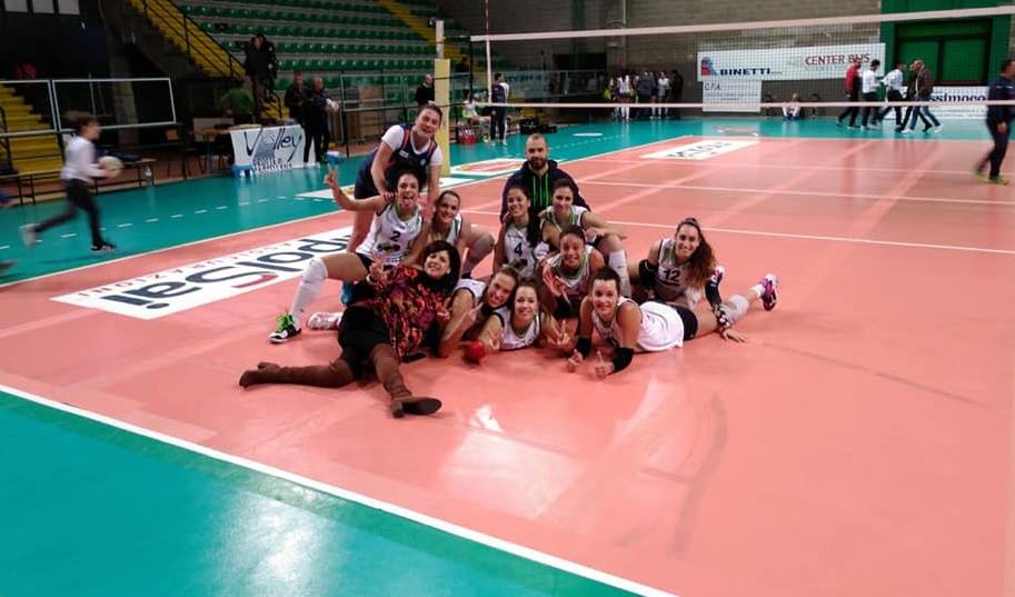 Cofer Lamezia vince sul Castellana Grotte e mantiene il secondo posto