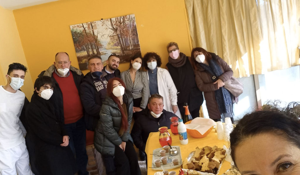 Alunni IIS ‘Costanzo’ realizzano spettacolo in case riposo di Decollatura e Soveria Mannelli