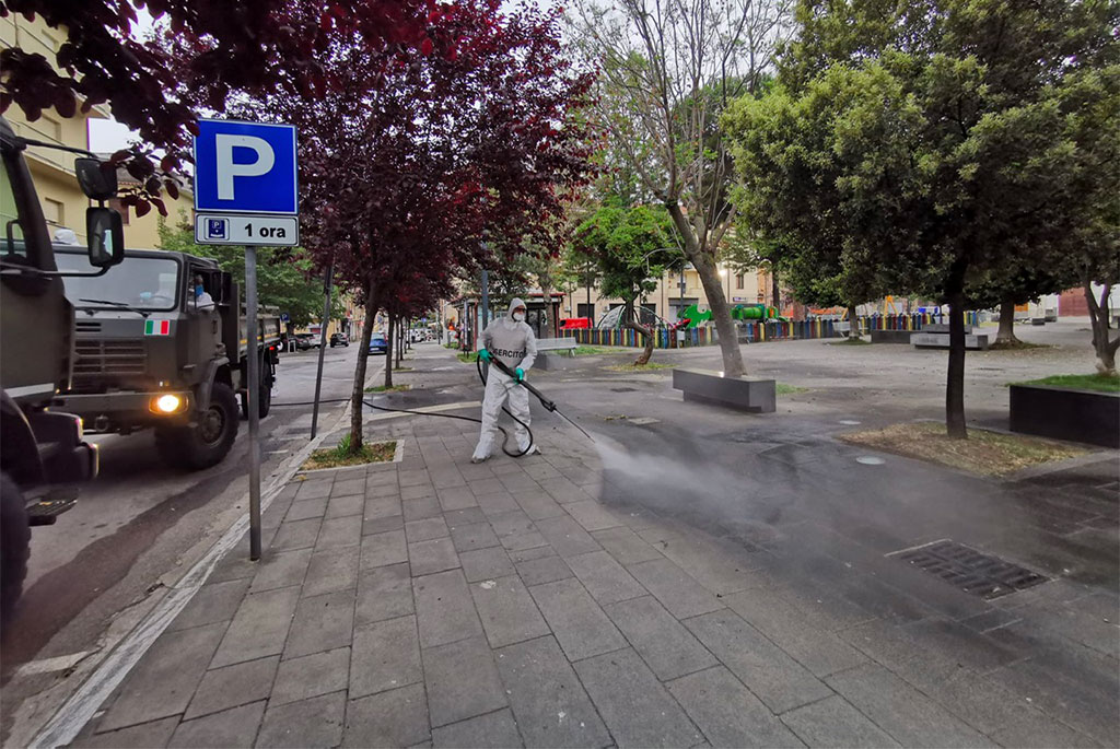 FOTO-7-SANIFICAZIONE-AREA-VERDE.jpg