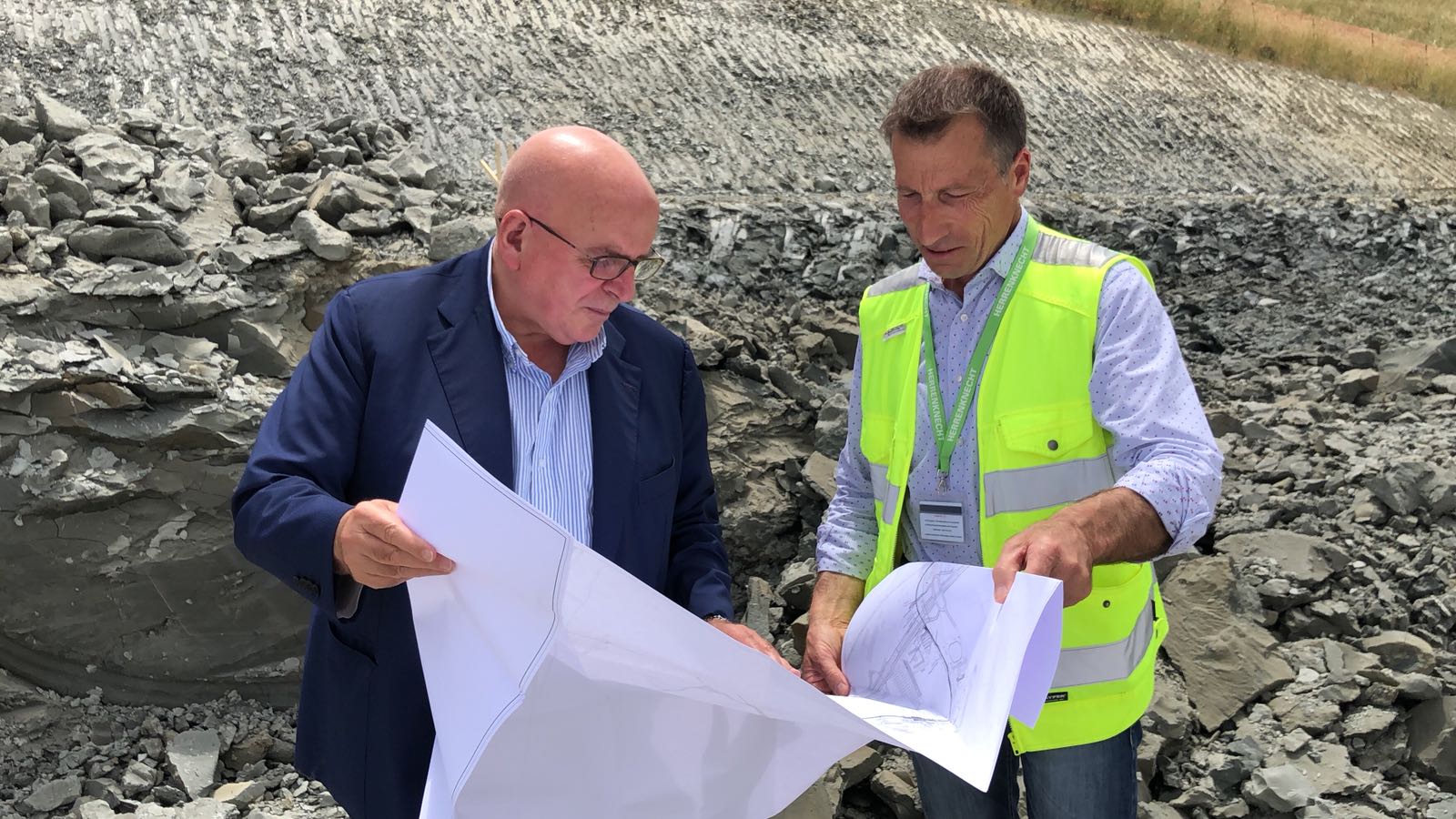 Metropolitana di Catanzaro, Oliverio fa visita al cantiere