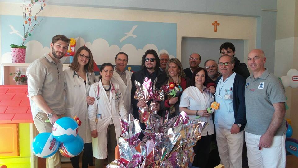 Festa del papà nei reparti di pediatria a Catanzaro