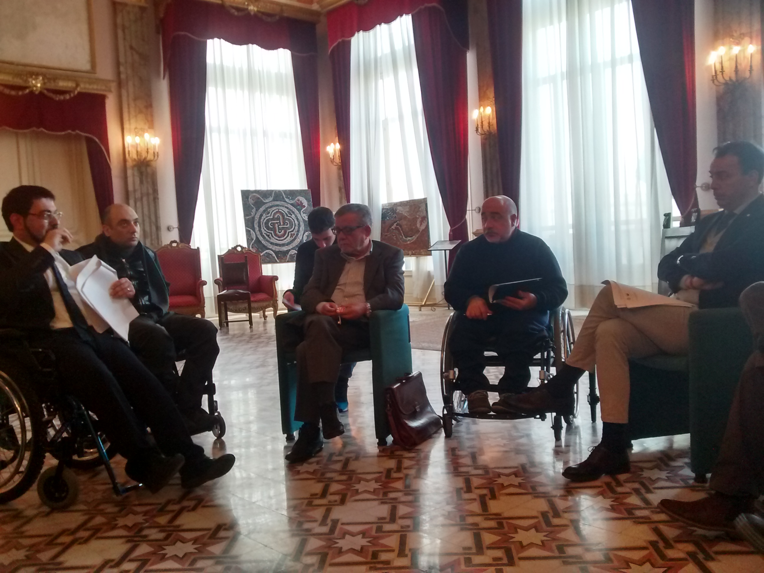 FOTO_INCOTRO_NUCERA_BARRIERE_ARCHITETTONICHE.jpg