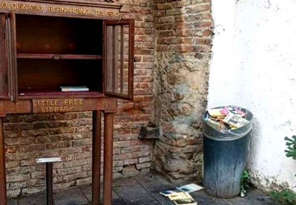 FREE-LIBRARY-LIBRI-IN-SPAZZATURA_e9457.jpg