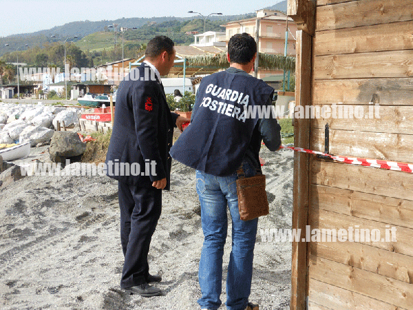 Calabria: Lavori sull'arenile senza autorizzazione, un sequestro ed una denuncia a Falerna