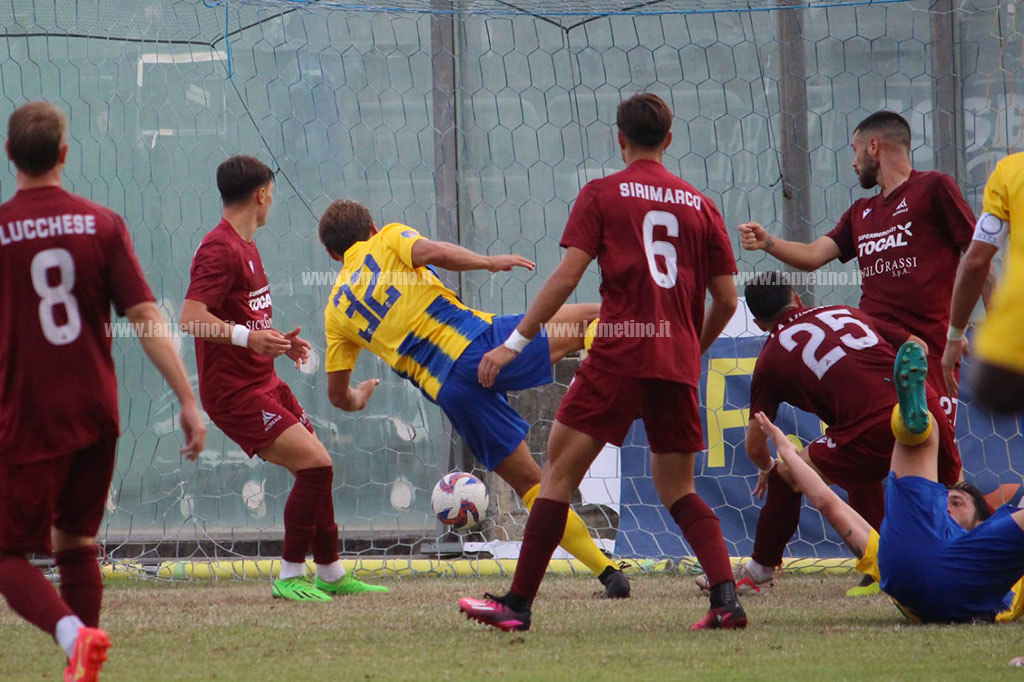 Fc-Lamezia-batte-2-1-cireale-_553e5.jpg