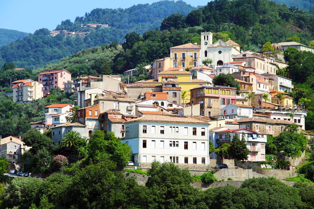 Al comune di Feroleto Antico al via progetto di economia circolare per l'ambiente "Remunero"