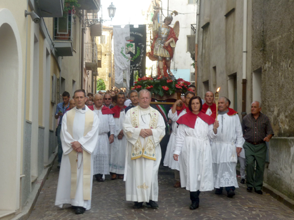 Calabria: Conclusi festeggiamenti in onore di San Michele Arcangelo 