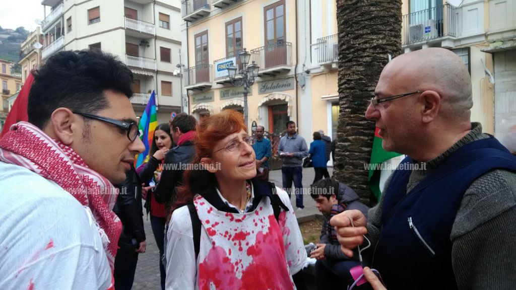 Flash-mob_stop-guerra_4.jpg