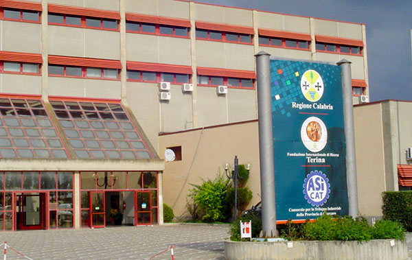 Fondazione Terina, gruppo Pd annuncia interrogazione: “Serve chiarezza su macchinari inutilizzati e stabilità finanziaria”
