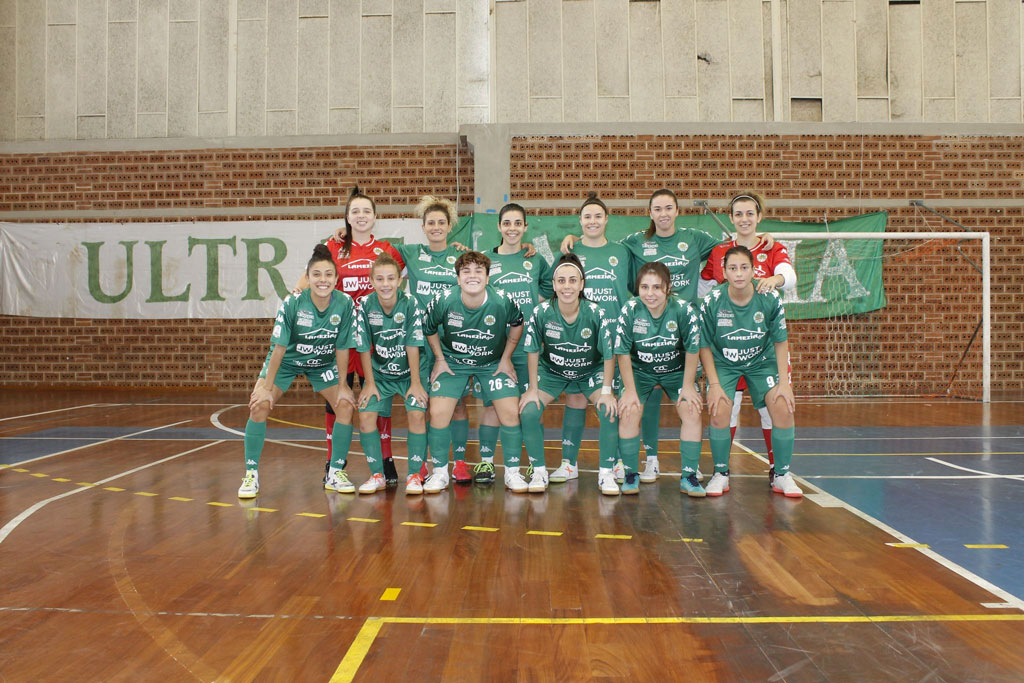 Formazione-Royal-contro-Segato_5ac04.jpg
