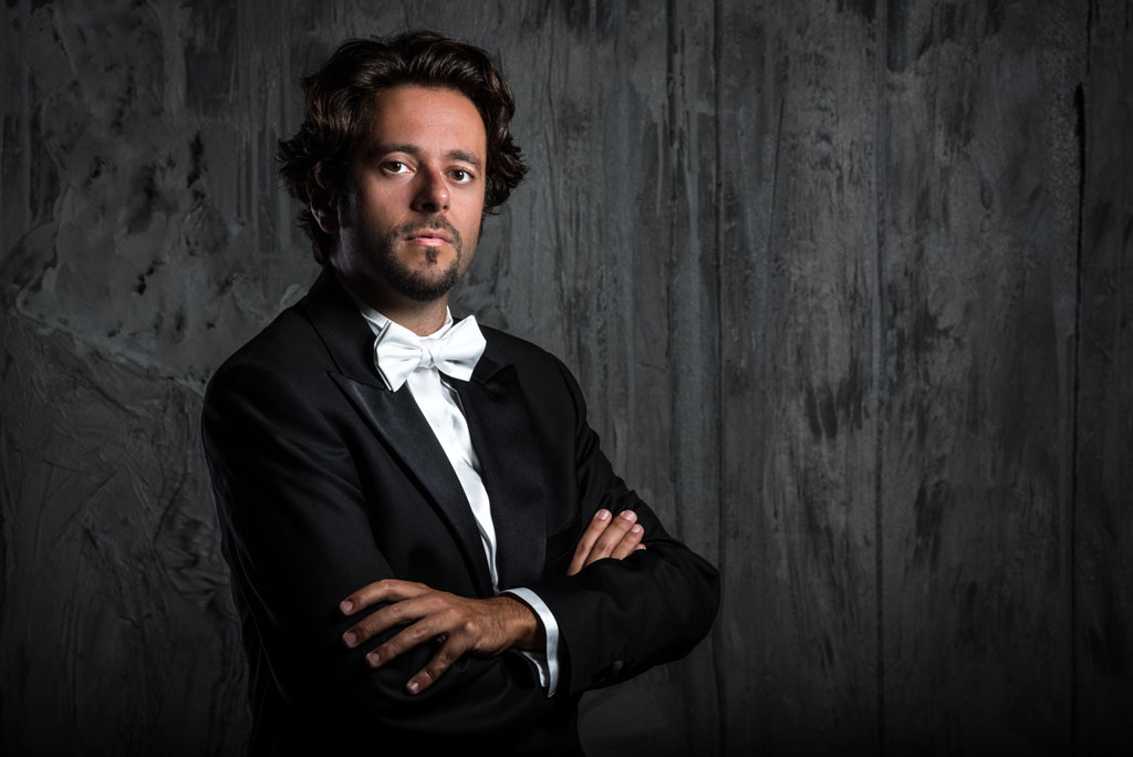 Debutto discografico con la Warner Music per l'Orchestra Filarmonica della Calabria il 3 marzo