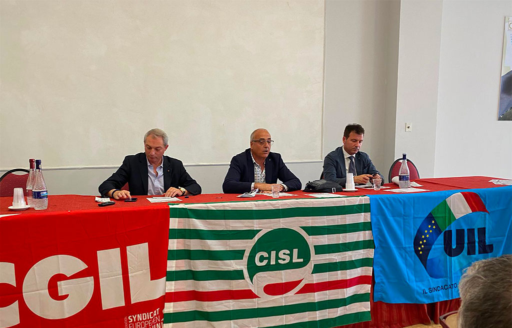 Foto-conferenza-stampa-Lamezia-06.07.2020.jpg