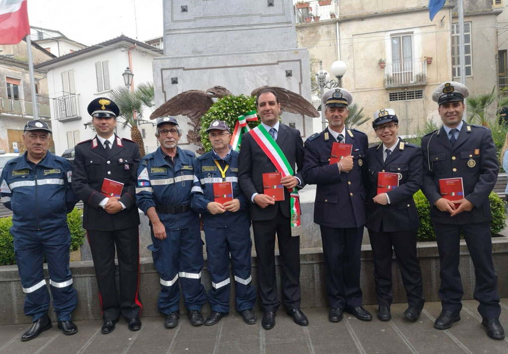 Foto-darchivio-consegna-costituzione-nel-2019.jpg