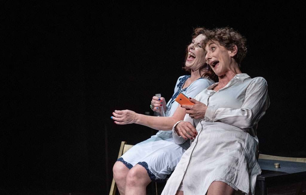 Parte "Avvistamenti Teatrali" a Ricadi: in scena il tema delle unioni civili con commedia “La madre del marito di mio figlio”