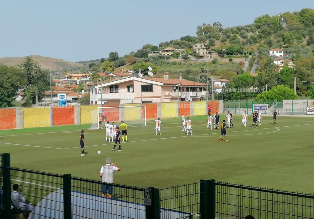 Foto-fase-di-gioco-gara-Santa-Maria-Cilento---Fc-Lamezia-Terme_da643.jpg