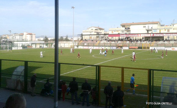 Calcio: Vigor Lamezia scatenata, poker di reti all’Aversa Normanna