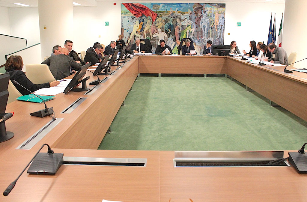 Regione, Commissione avvia dibattito su bilancio 2018: “Risorse libere per 780 milioni di euro”