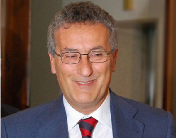 Procuratore Roberti: “Gratteri? Meglio continuare a fare magistrato”
