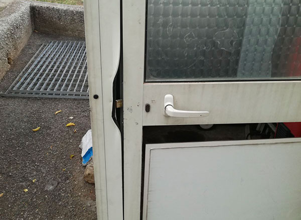 Furto-ciarapani_2.jpg