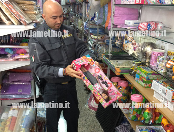 Calabria: Gdf sequestra giocattoli insicuri a commerciante cinese