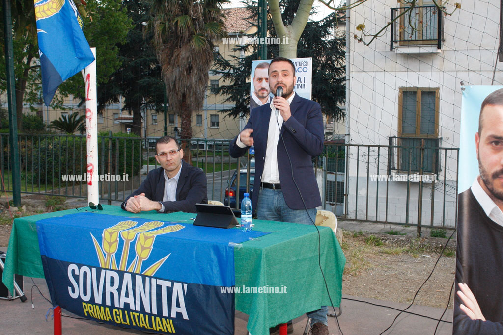 Lamezia, Gianturco nel quartiere Razionale: “Io sono uno di voi e sono fiero di esserlo”
