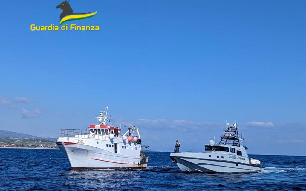 Campagna estiva della Guardia finanza, in Calabria più di 600 controlli in mare