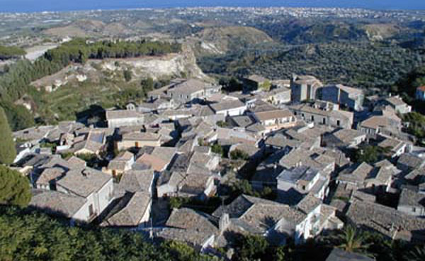 Pnrr, Occhiuto: “A Gerace 20 mln Piano nazionale borghi”
