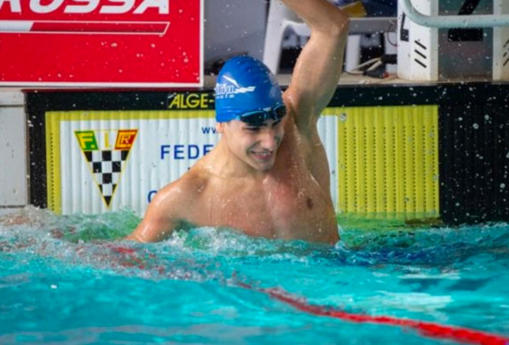 Campionati Nazionali, Gianluca Pittelli dell’Arvalia Nuoto Lamezia è campione italiano nei 100 metri rana 