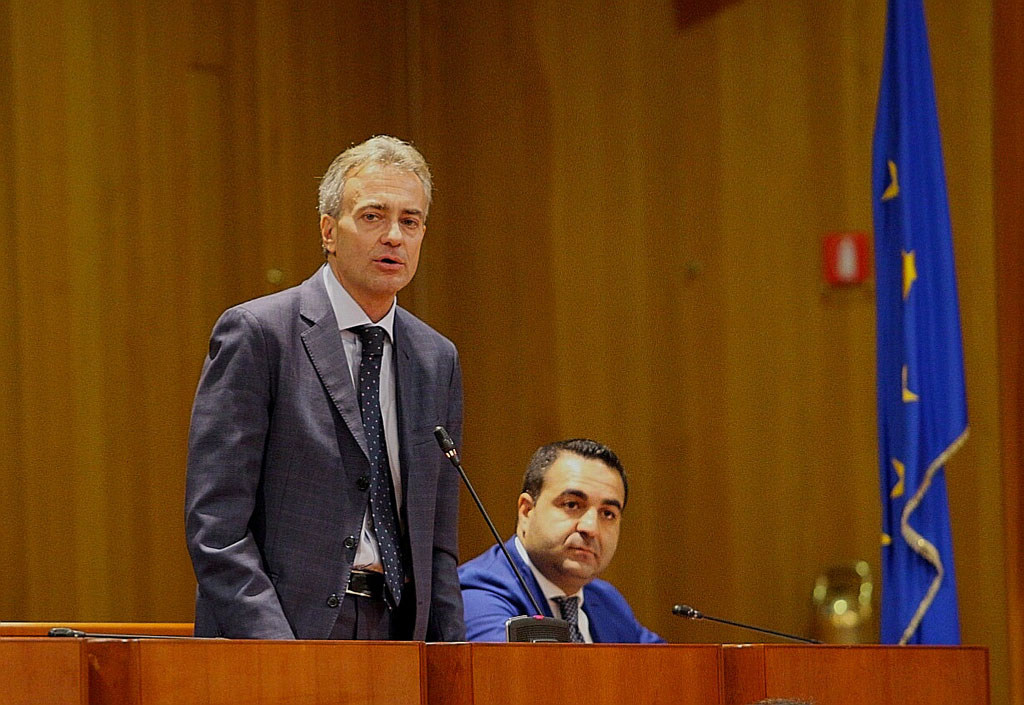 In Consiglio regionale si insedia Gianluca Gallo: “Amarezza per lungaggini”