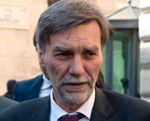 Ministro Delrio: Aeroporti, tra poco chiusa gara Reggio e Crotone